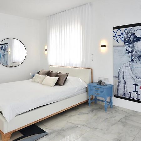 הסויטות של פולי Apartment Manot Exterior foto